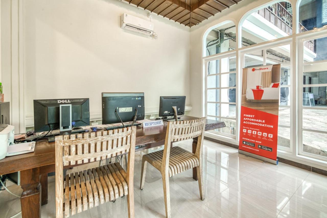 Reddoorz Plus Near Akademi Kepolisian Semarang 3 מראה חיצוני תמונה